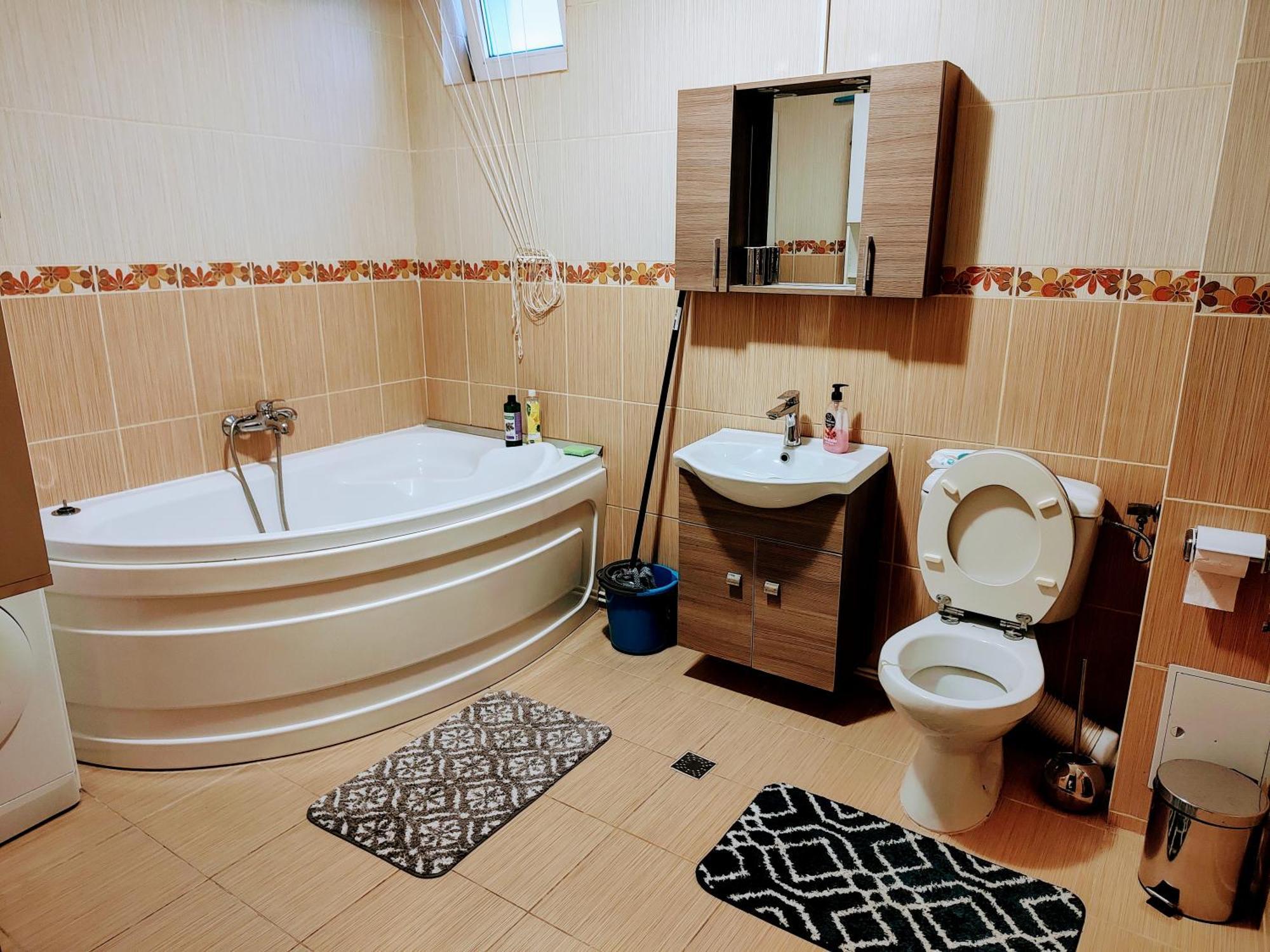 Apartament Cu 3 Camere Popesti-Leordeni Exterior foto